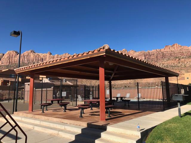 Moab Cataract Condo - 2B/2.5B - Pool - Hot Tub - Photo 17