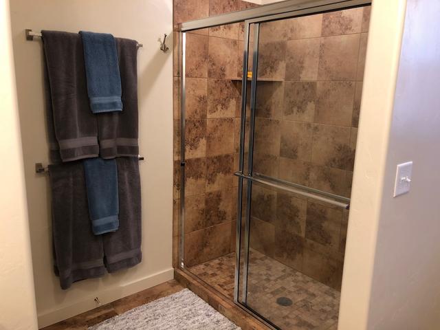 Moab Cataract Condo - 2B/2.5B - Pool - Hot Tub - Photo 20