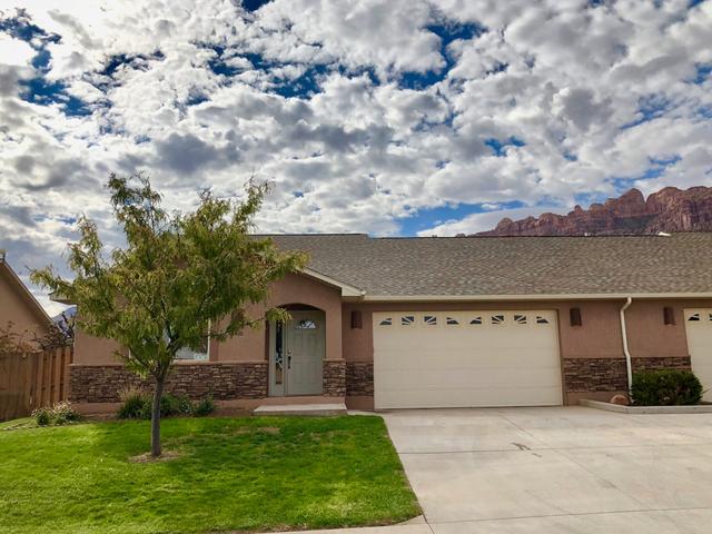 Moab Horsethief House - 3B/2.5B - Garage - Pool - Photo 18