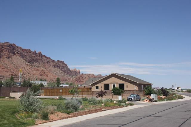 Moab Westwater House - 3B/2. 5B - Garage - Pool - Photo 16