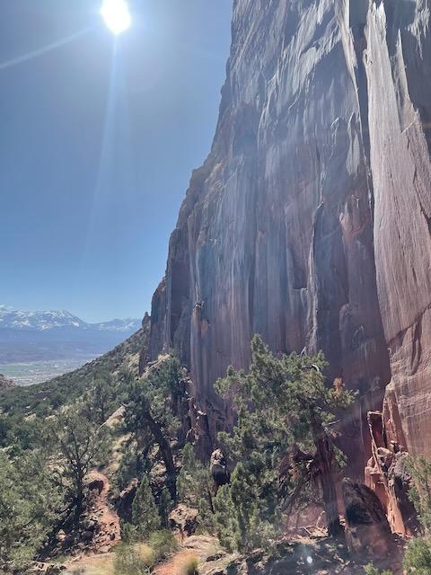 Hidden Valley - Photo 5