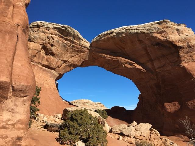 Sand Dune & Broken Arch - Photo 2
